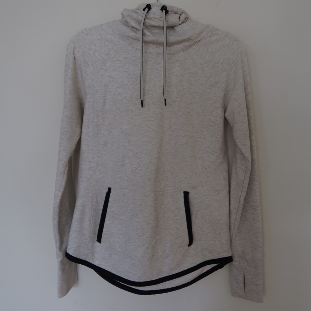 Athleta Sentry Hoodie Pullover Sweatshirt View 4